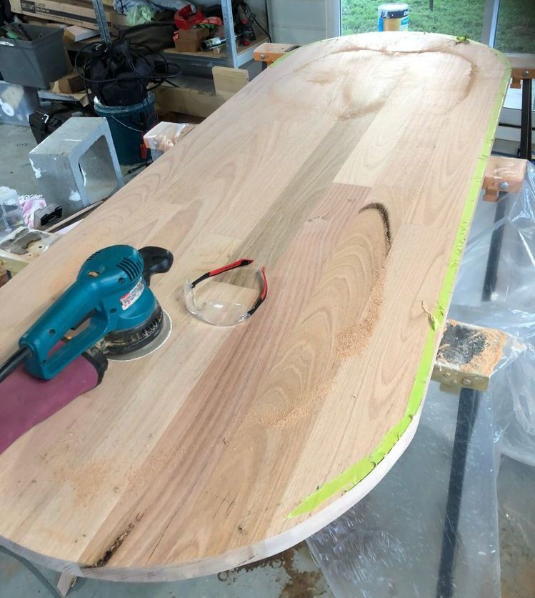 jigsaw_table.jpeg jigsaw_table.jpeg