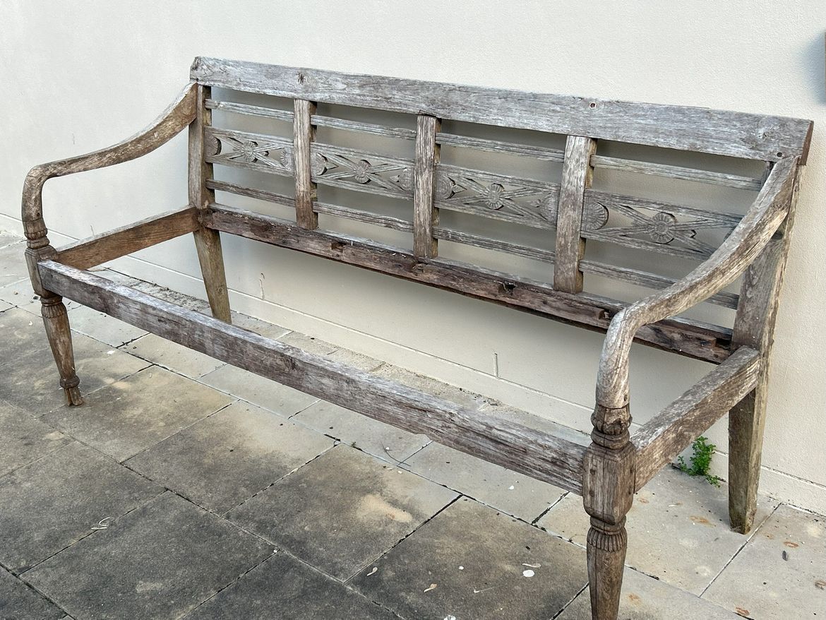 BenchB.jpg BenchB.jpg