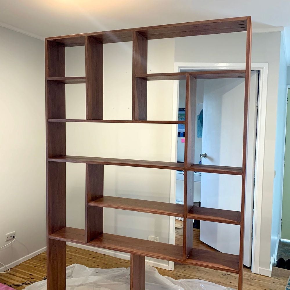 shelving09.jpg shelving09.jpg