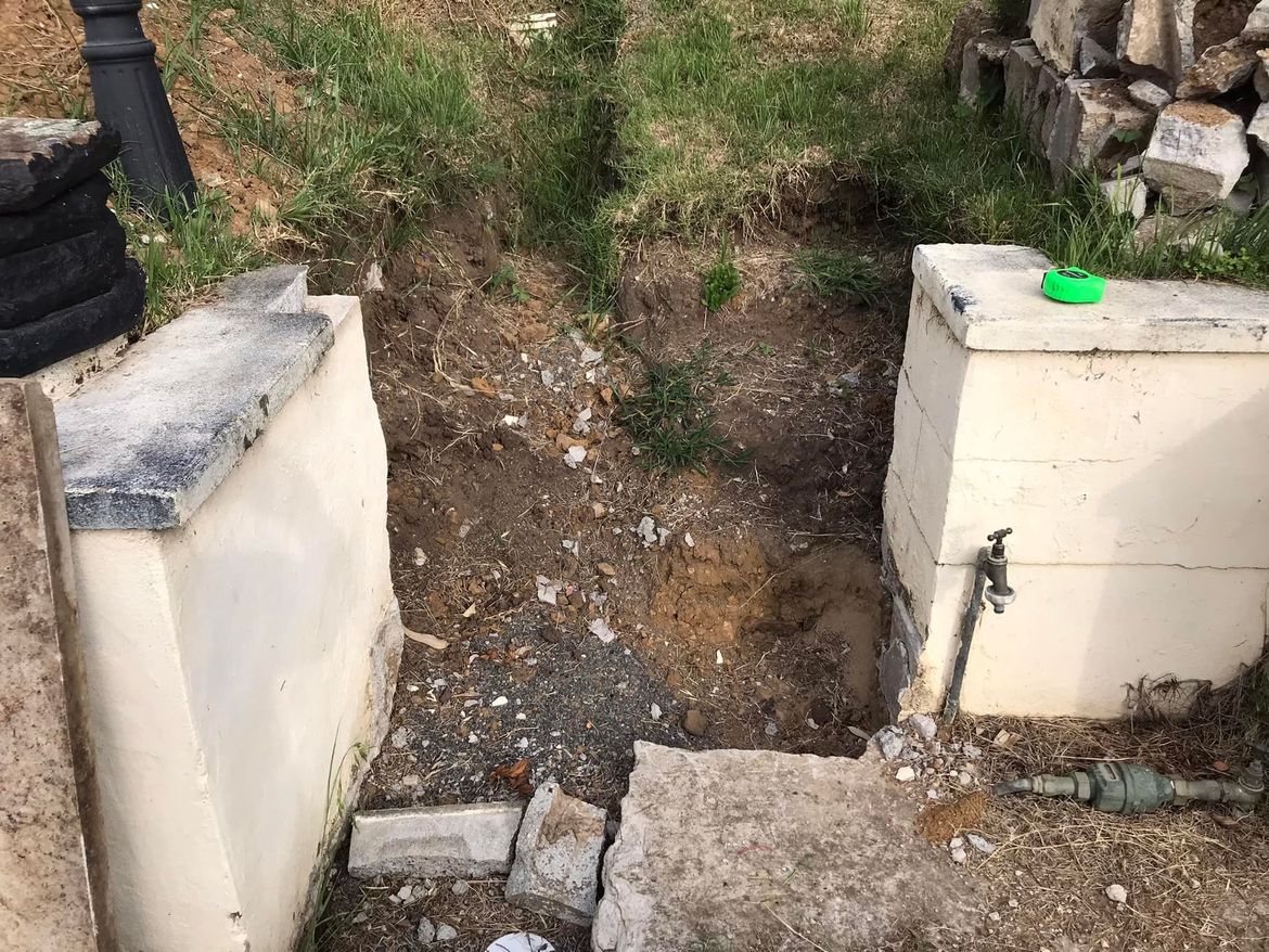 04 01-01-2022.jpg 04 01-01-2022.jpg