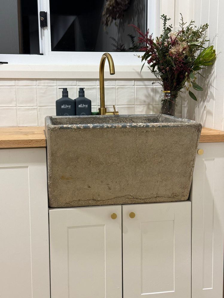 finished trough.jpg finished trough.jpg