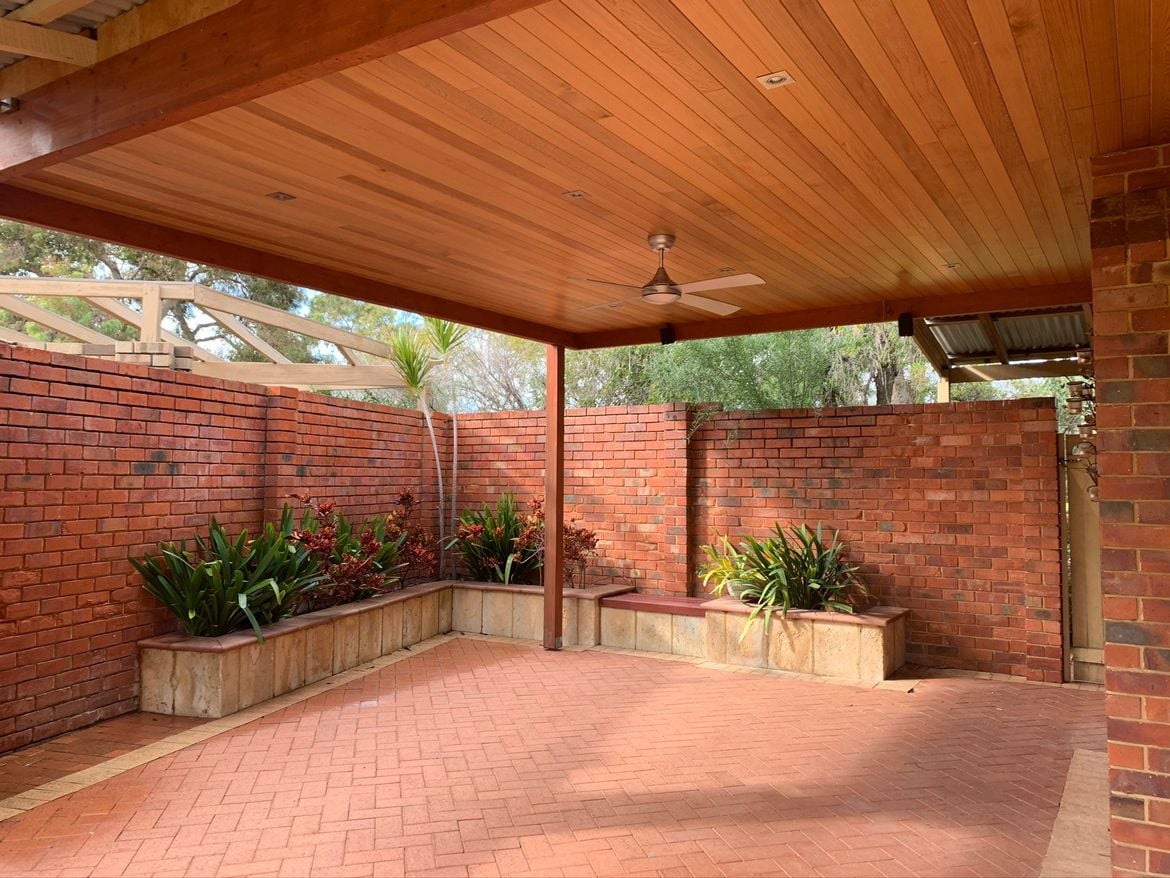 IMG_1747.JPEG IMG_1747.JPEG