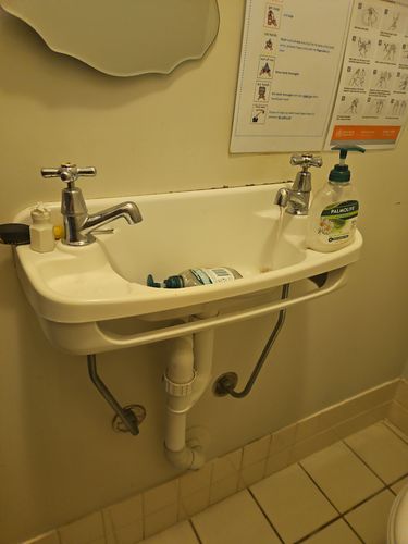 1000061329.jpg 1000061329.jpg