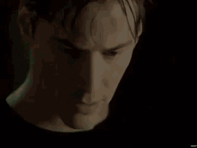 matrix.gif matrix.gif
