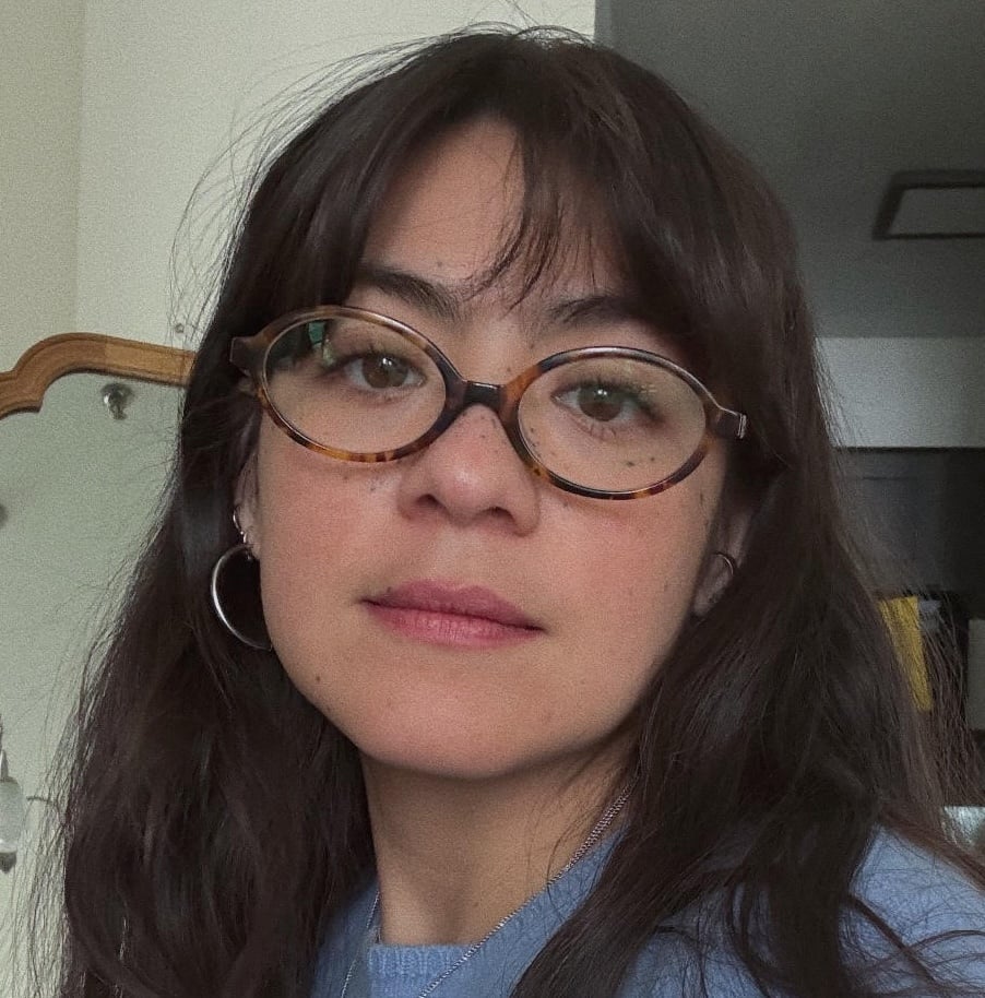 profile photo.jpg profile photo.jpg