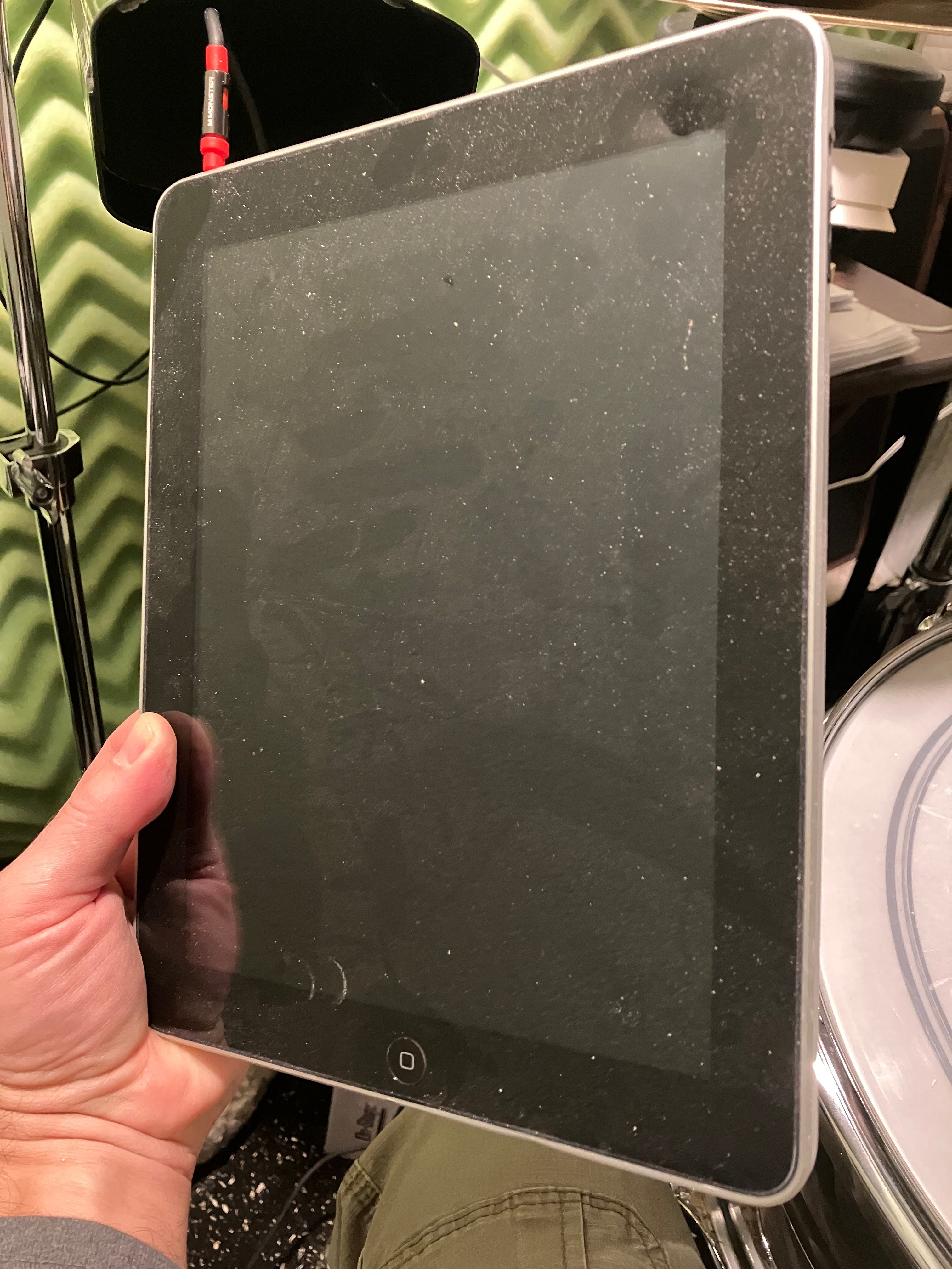 ipad1.jpeg ipad1.jpeg
