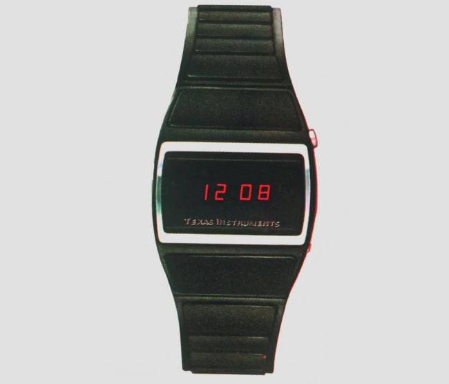 zWatch.jpg zWatch.jpg