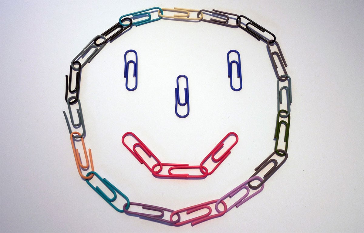 paperclips-experiment.jpg paperclips-experiment.jpg