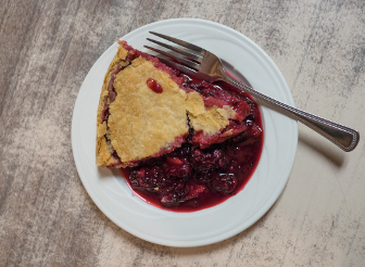 Olallieberry_pie.jpg Olallieberry_pie.jpg