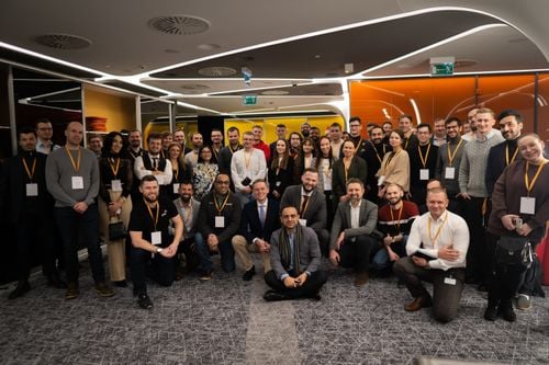 spotlight5.jpeg spotlight5.jpeg