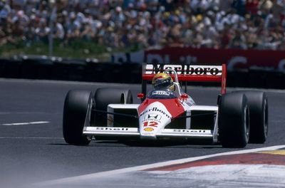 Ayrton_Senna_Marlboro.jpg Ayrton_Senna_Marlboro.jpg