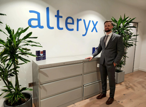 spotlight1.png spotlight1.png