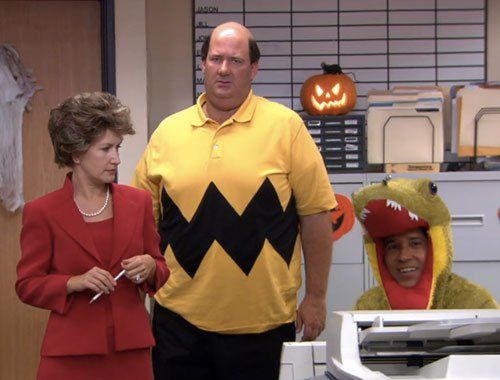 costumes-a.jpg costumes-a.jpg