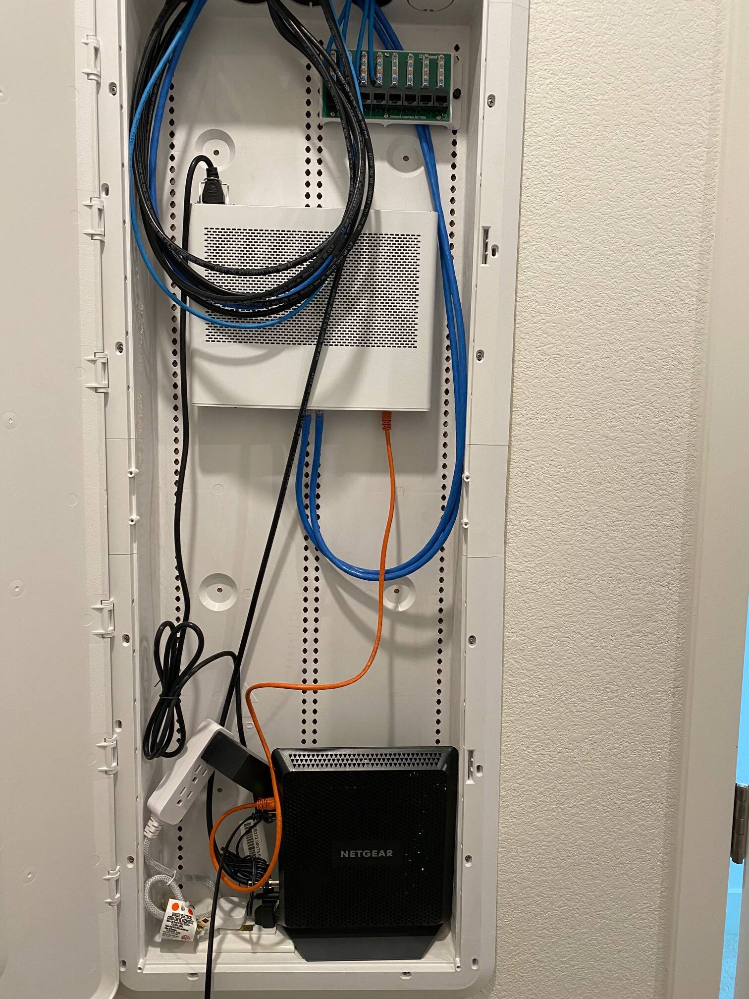 Network.jpg.5aea09e8c1decbd00f19895b78569118 (1).jpg Network.jpg.5aea09e8c1decbd00f19895b78569118 (1).jpg