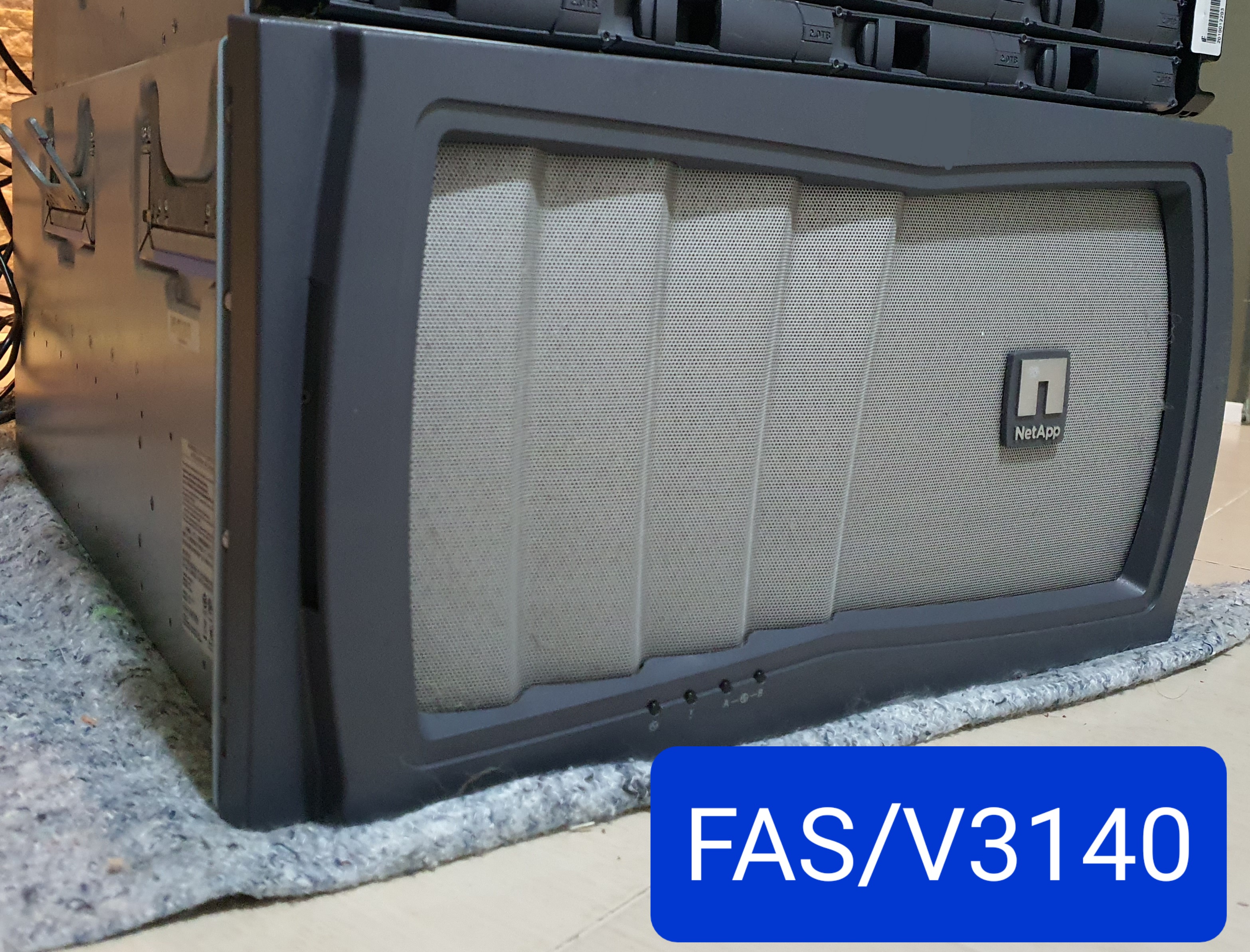 netapp-fas3140.jpg netapp-fas3140.jpg