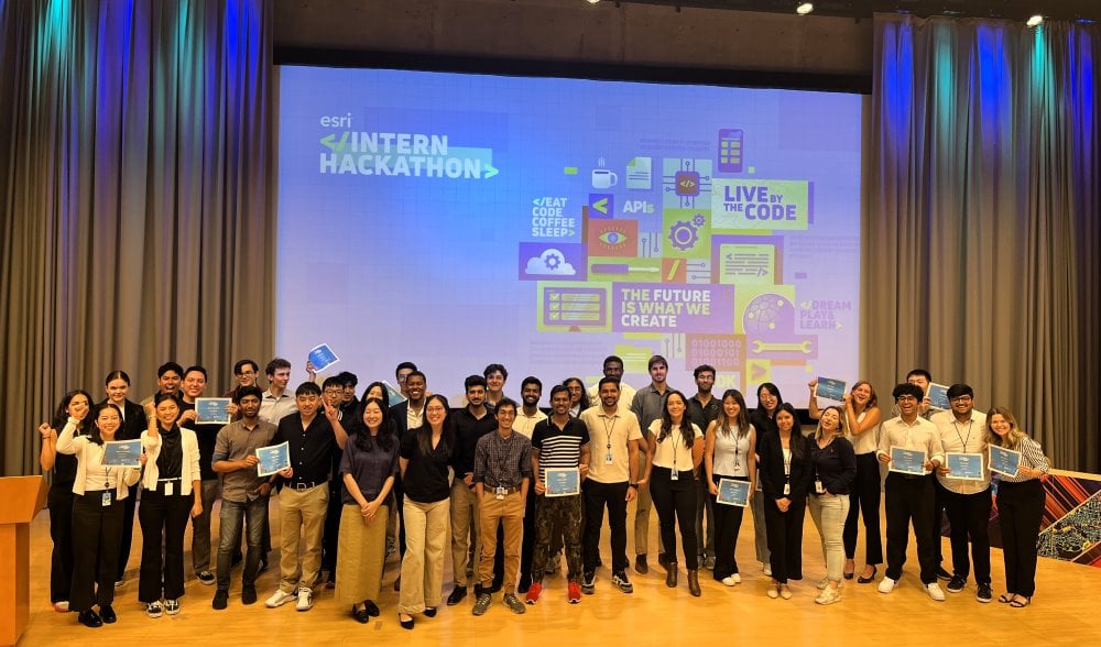 2024 Esri Intern Hackathon Redlands Auditorium.jpg 2024 Esri Intern Hackathon Redlands Auditorium.jpg