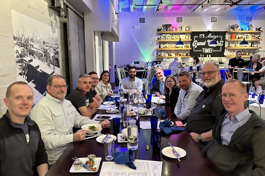 2024_DevSummit_MVP Dinner.png 2024_DevSummit_MVP Dinner.png