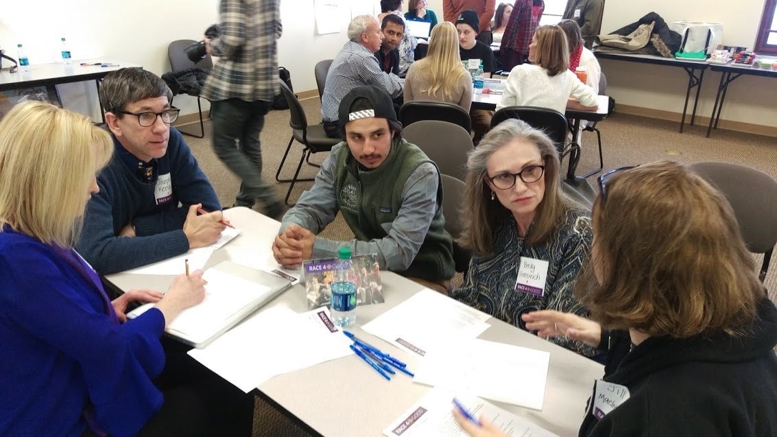 Researchers discussing a project.