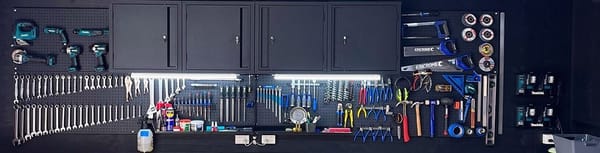 Ryobi 18V ONE+ 2.0Ah Battery and Charger Kit